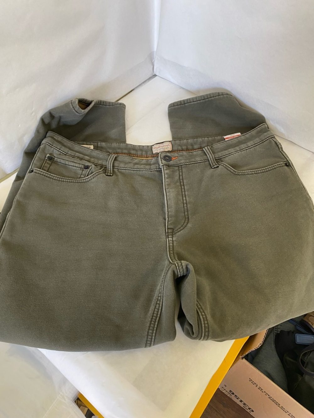 Men's Straight Olive Green Jeans